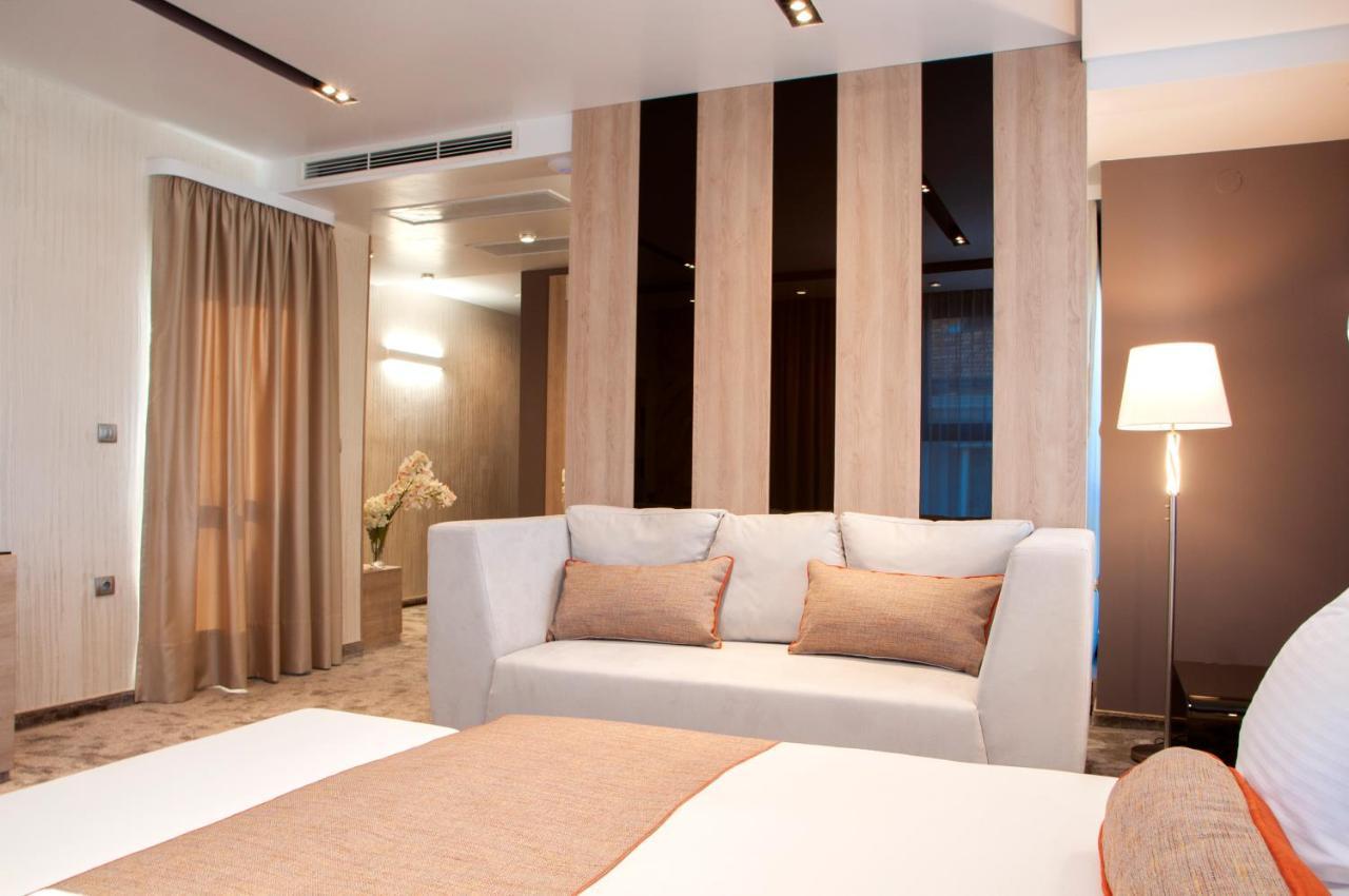 Family Hotel Business Club Шумен Экстерьер фото