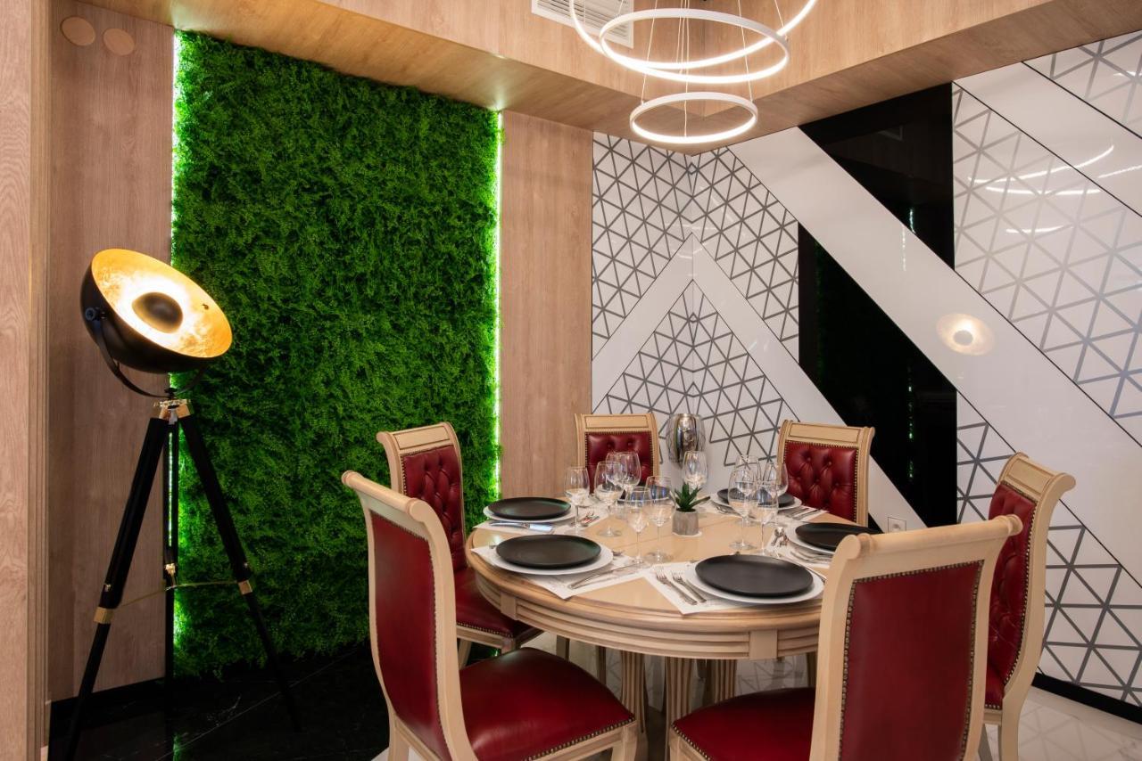 Family Hotel Business Club Шумен Экстерьер фото